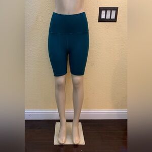 NWOT Free People Movement Size XS/S Green Bike/Yoga Shorts